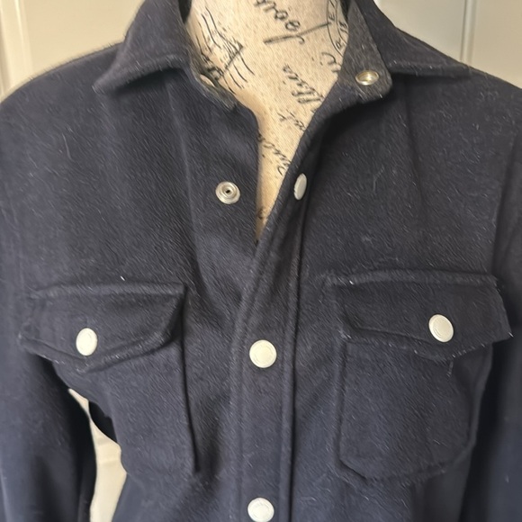 Armani’s exchange wool blend button up down top - Picture 2 of 11